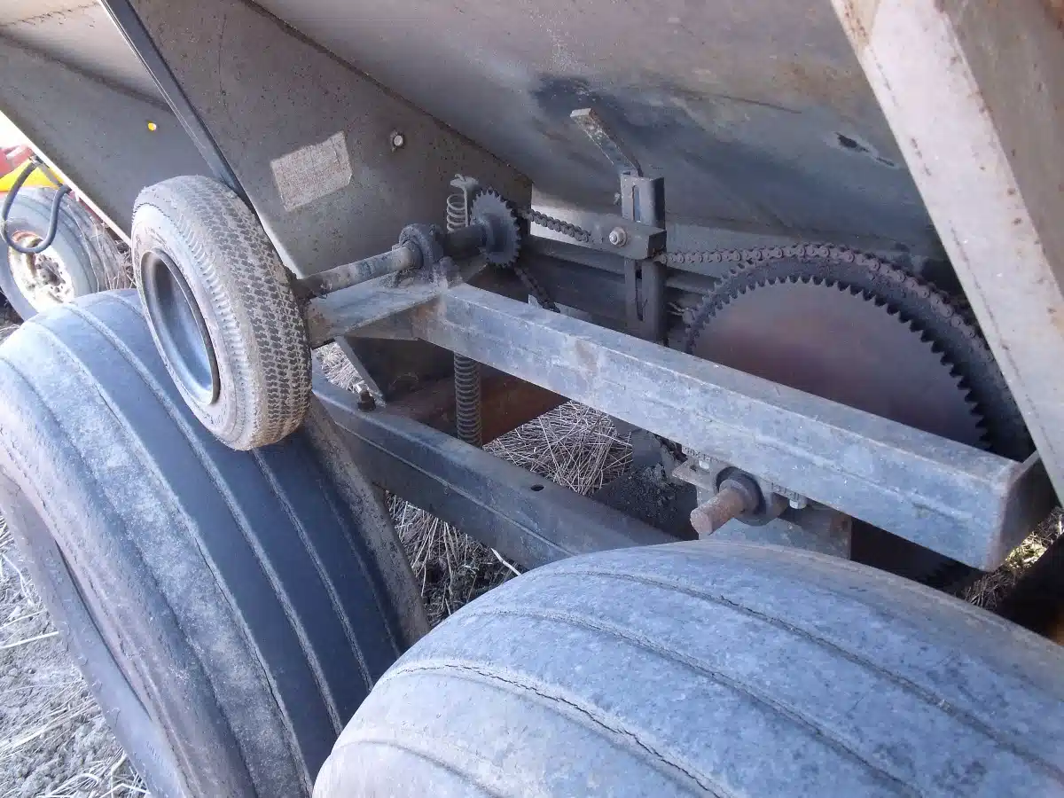 Tyler 6 Ton Spreader - Fertilizer