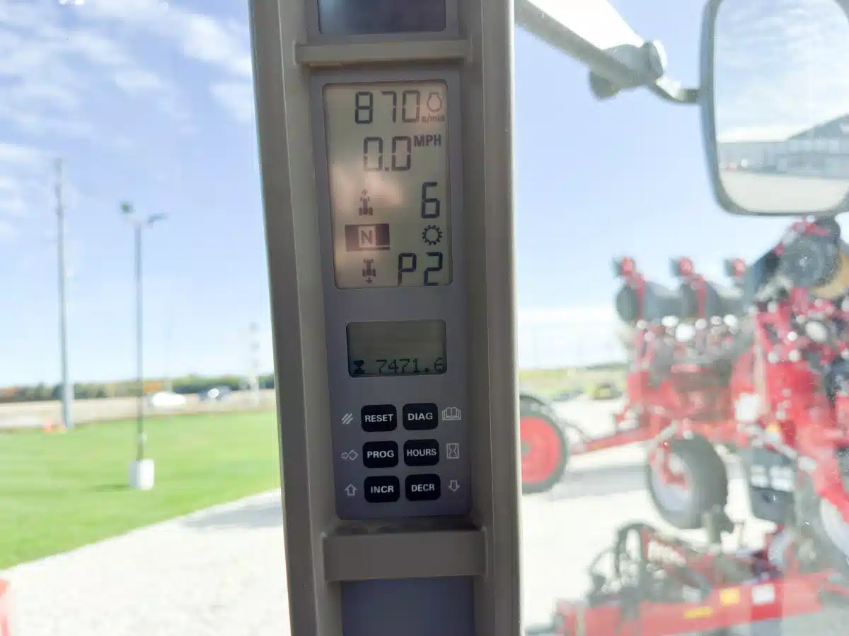 2001 Case IH MX220 Tractor