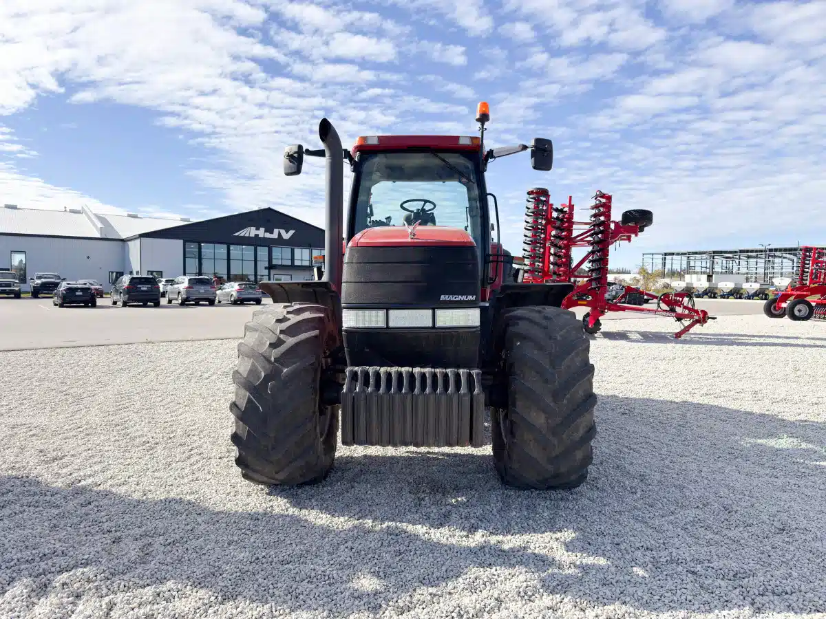 2001 Case IH MX220 Tractor